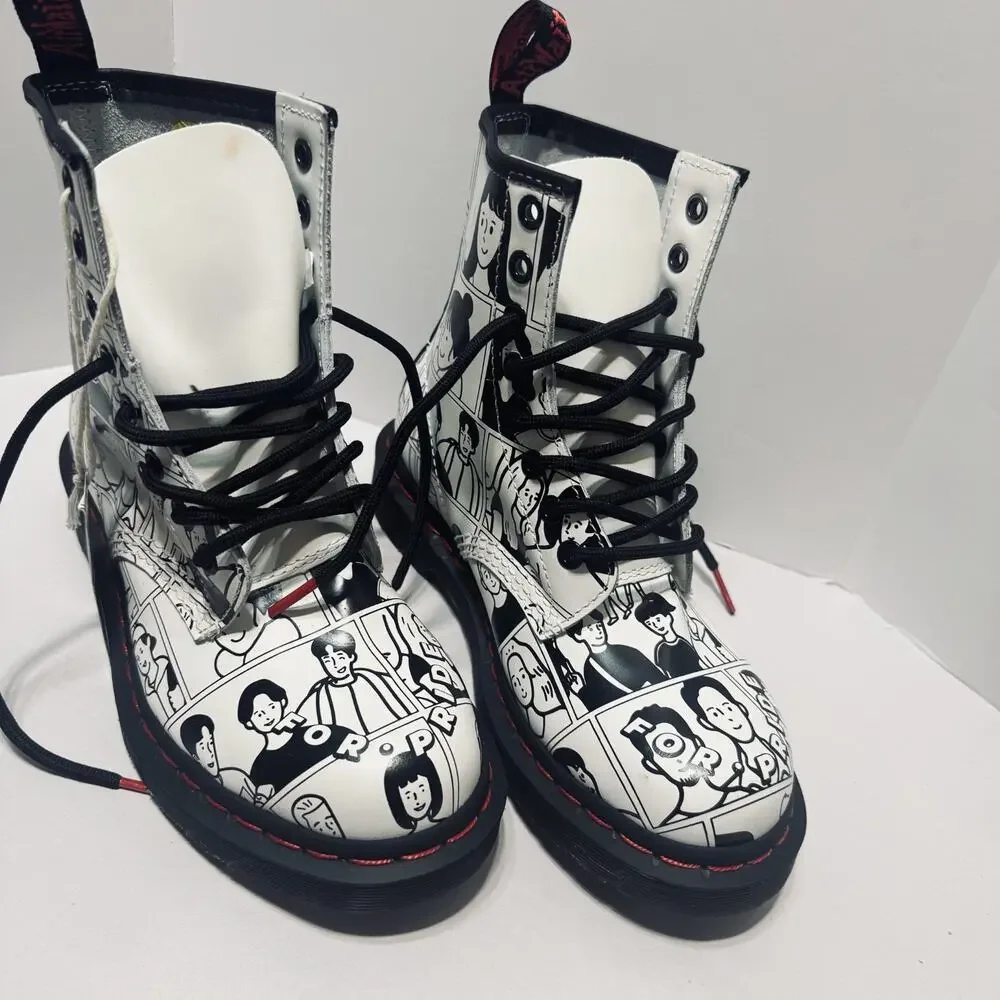 Doc Dr Martens Air Wair Lace Up Combat Boots White Women's 5 NWT Fuluki Kanai